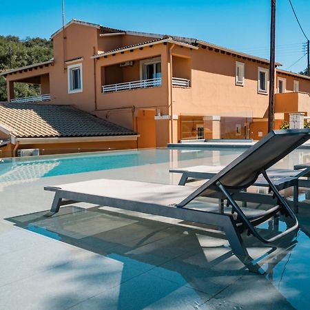 Pyramid City Apartments Agios Spyridon  Ngoại thất bức ảnh