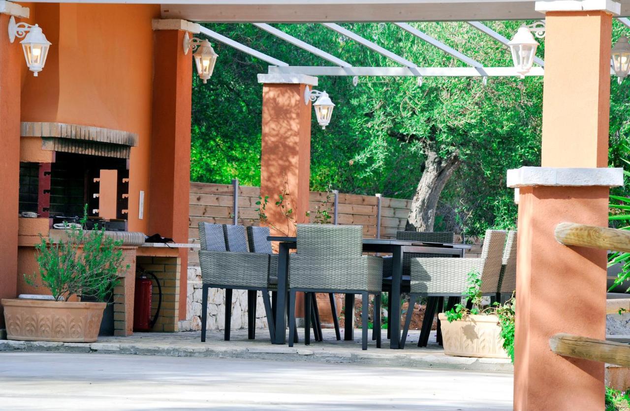Pyramid City Apartments Agios Spyridon  Ngoại thất bức ảnh