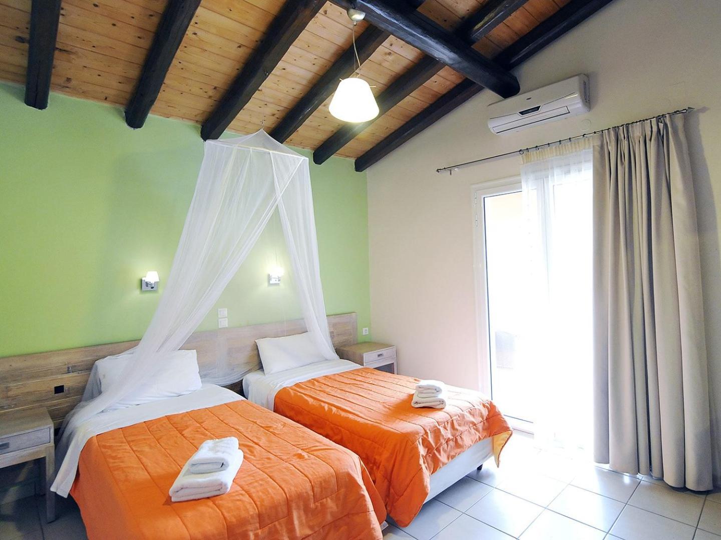 Pyramid City Apartments Agios Spyridon  Ngoại thất bức ảnh
